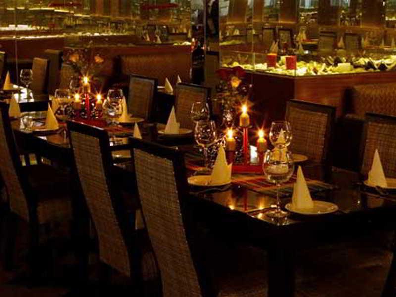 The Grand Hotel Bizzotel Gurgaon Exterior foto